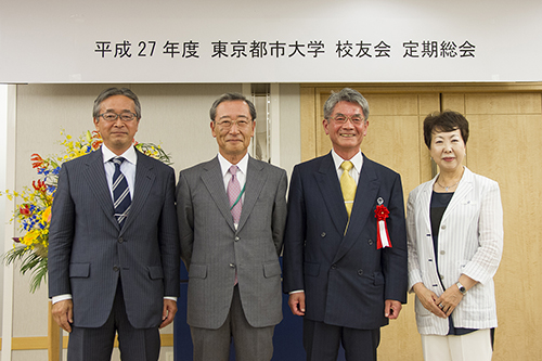 松村 副会長、原口 副会長、吉田 会長、川辺 副会長